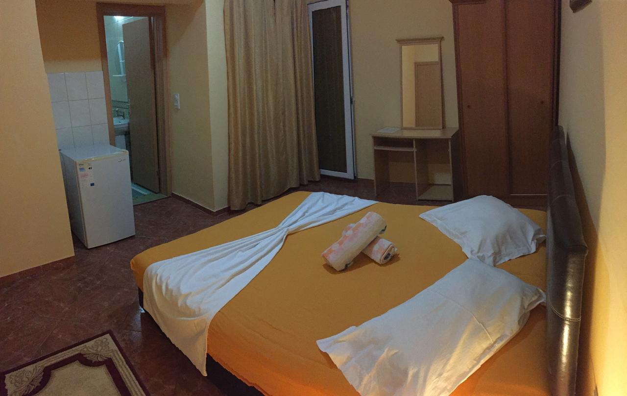 Casa Hena Hotell Ulcinj Exteriör bild
