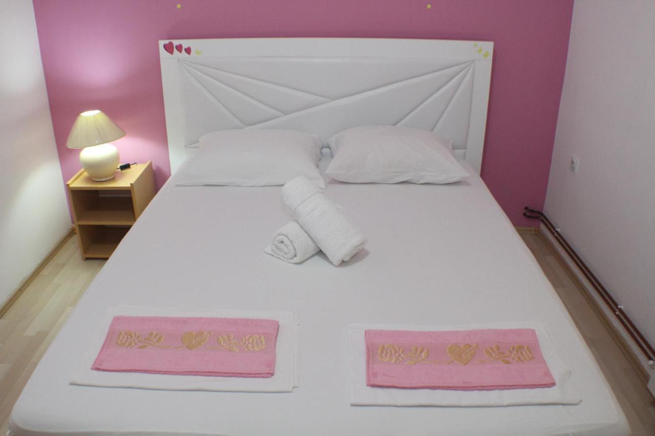 Casa Hena Hotell Ulcinj Exteriör bild